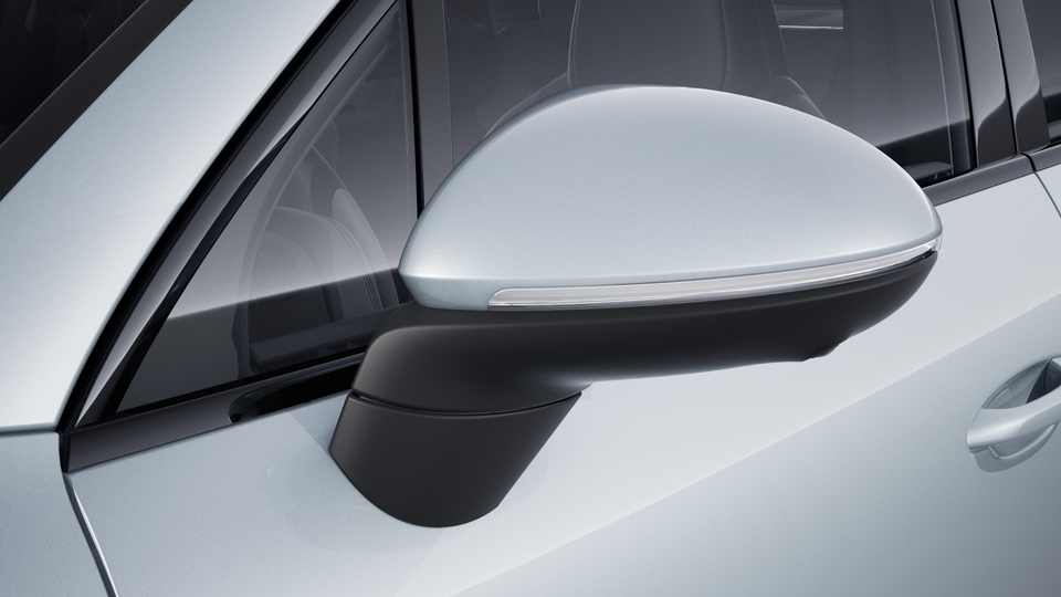 Exterior mirror lower trims including mirror base in Black