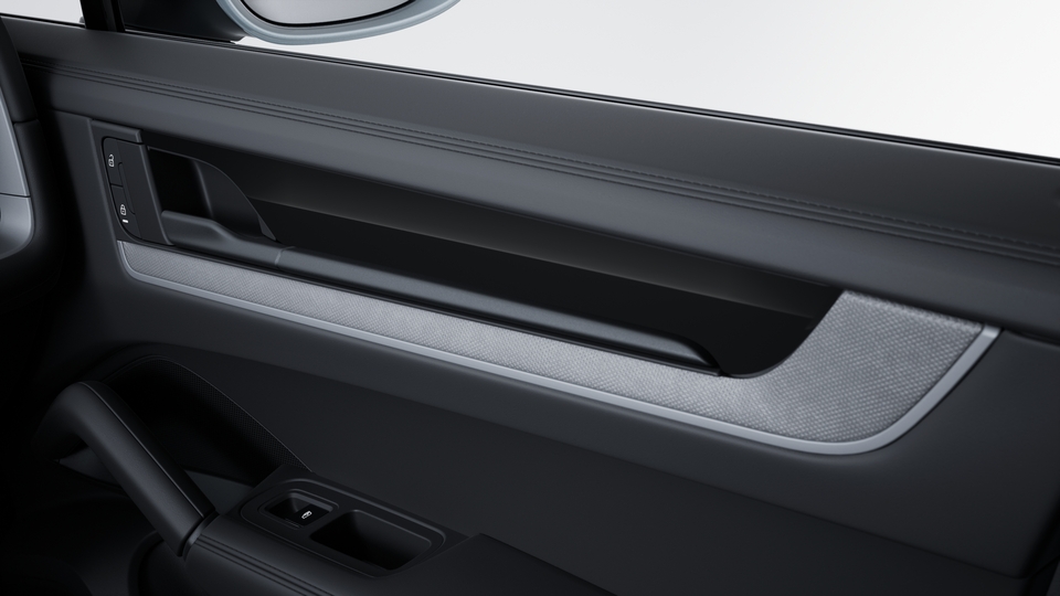 Accent Package Black