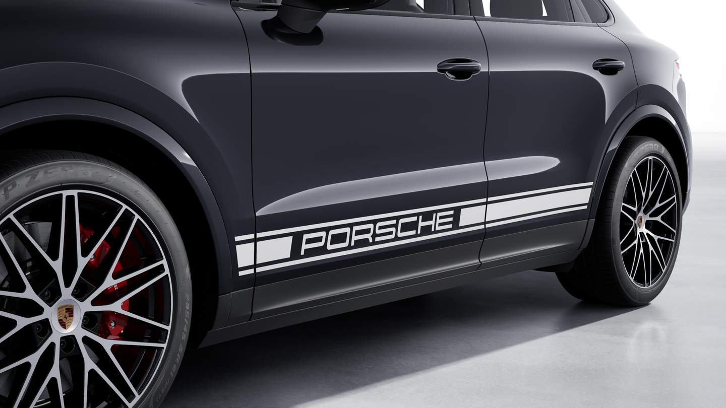 "PORSCHE" Logo on Side in Silver