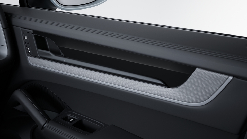 Accent Package Black