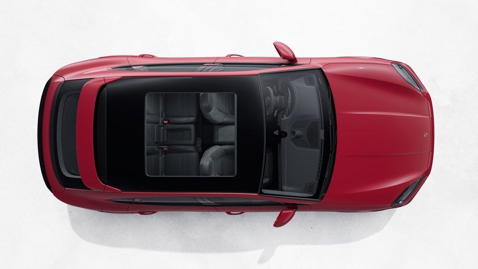 Roof spoiler in exterior colour