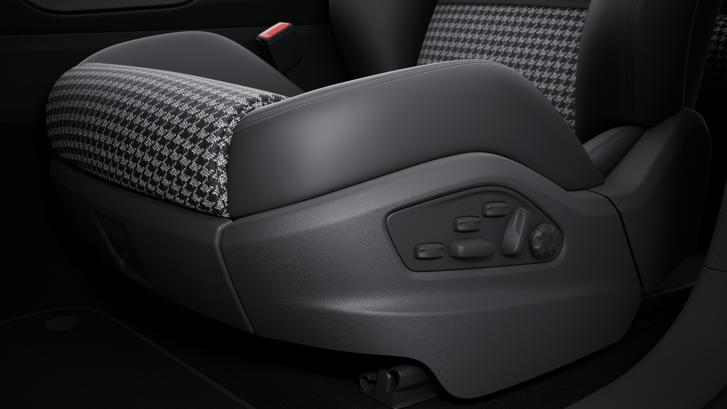 Premium Plus Sport Package in Carbon Fibre