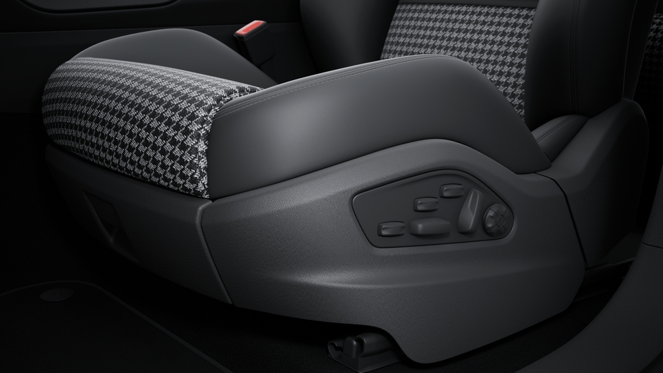 Premium Plus Sport Package in Carbon Fibre