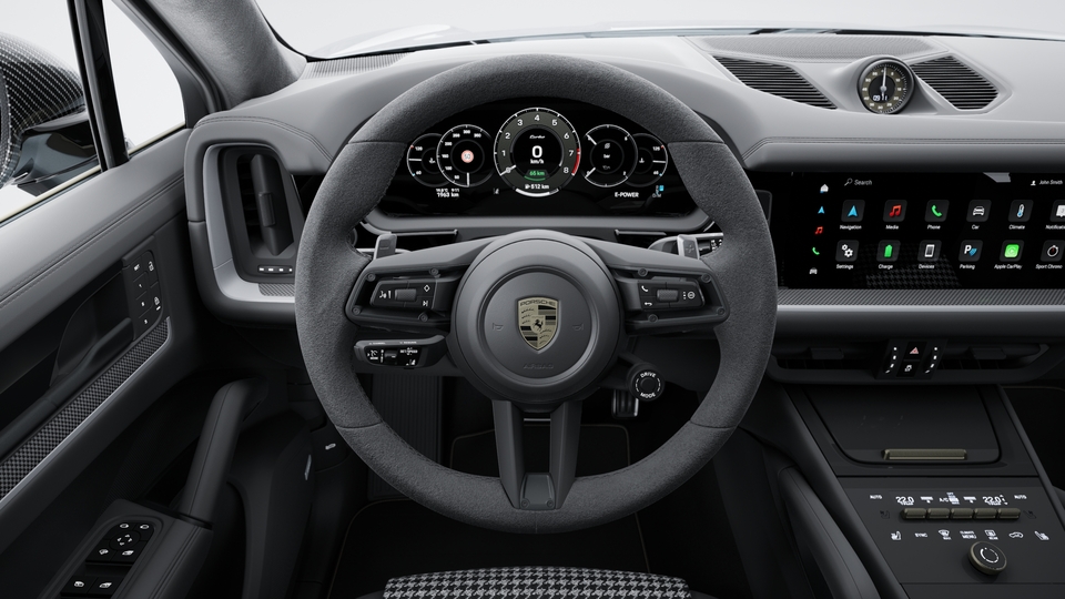 Premium Plus Sport Package in Carbon Fibre