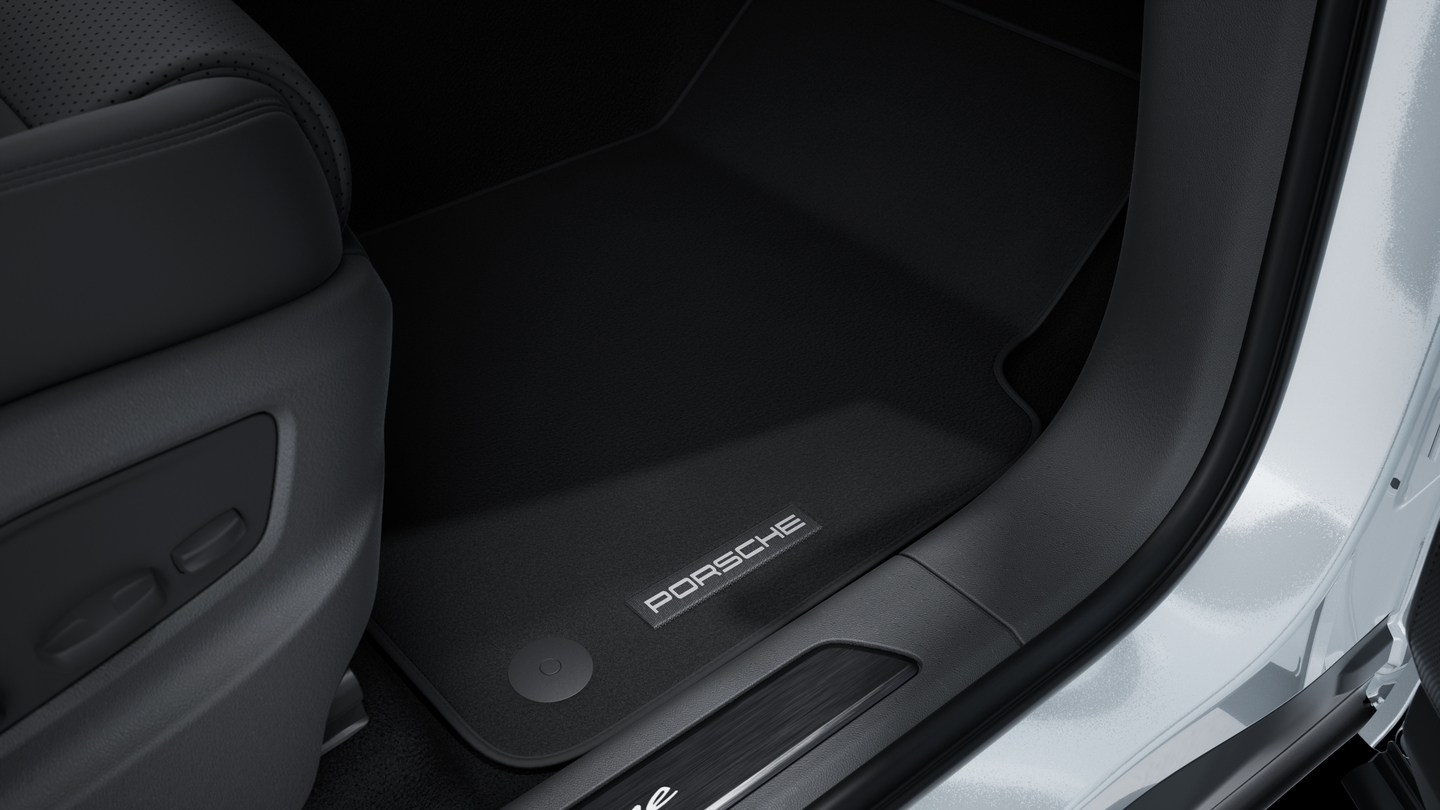 Floor mats front and rear
