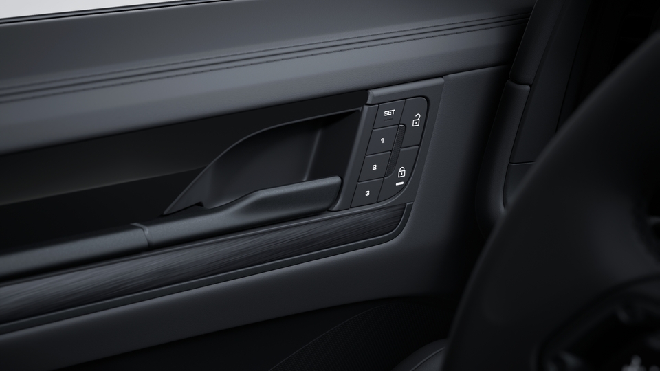 Comfort seats in front (14-way, electric) with memory package