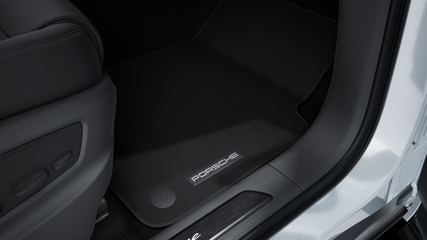 Floor mats front and rear