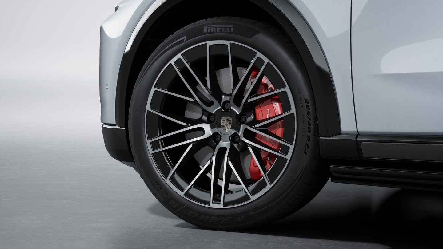 22-inch Cayenne SportTechno Wheels