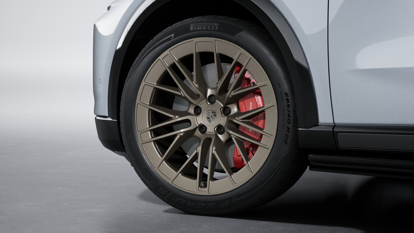 22-inch Cayenne SportTechno Wheels