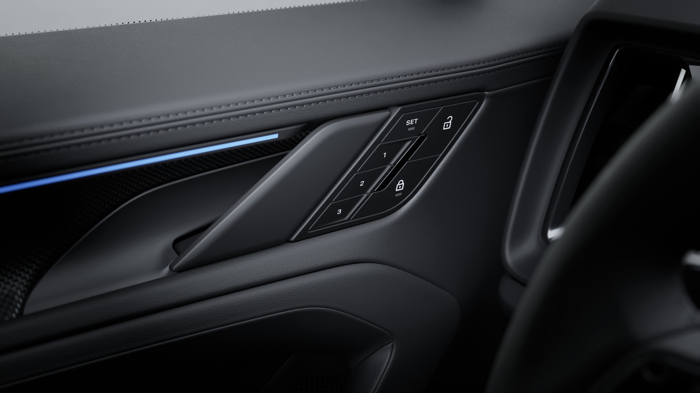 Comfort seats in front (14-way, electric) with memory package