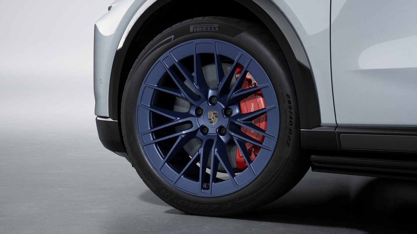 22-inch Cayenne SportTechno Wheels