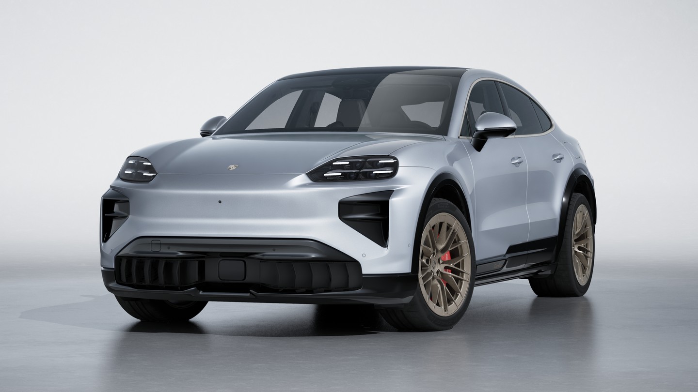 22-inch Cayenne SportTechno Wheels