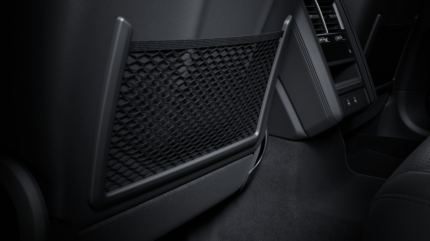 Adaptive sports seats in front (18-Way, electric)