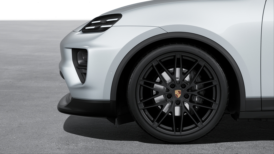 Wheels painted in Satin Black