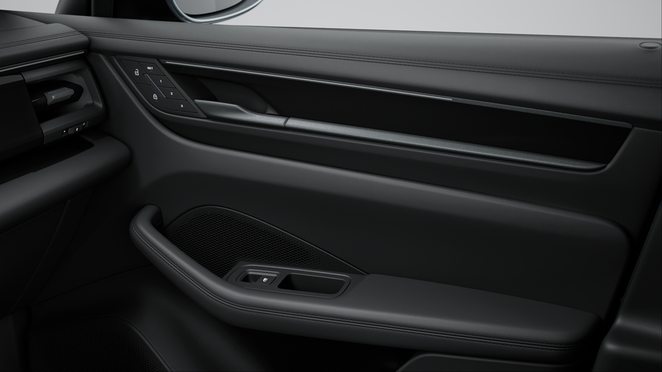 Accent Package Black