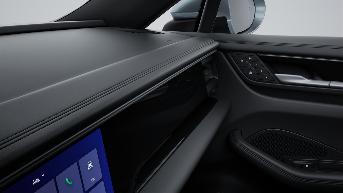 Interior Trim in High Gloss Black