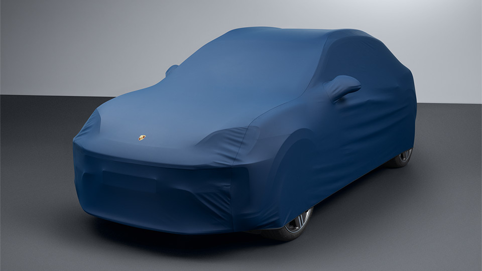 Outdoor Car Cover Plus (in Blue)