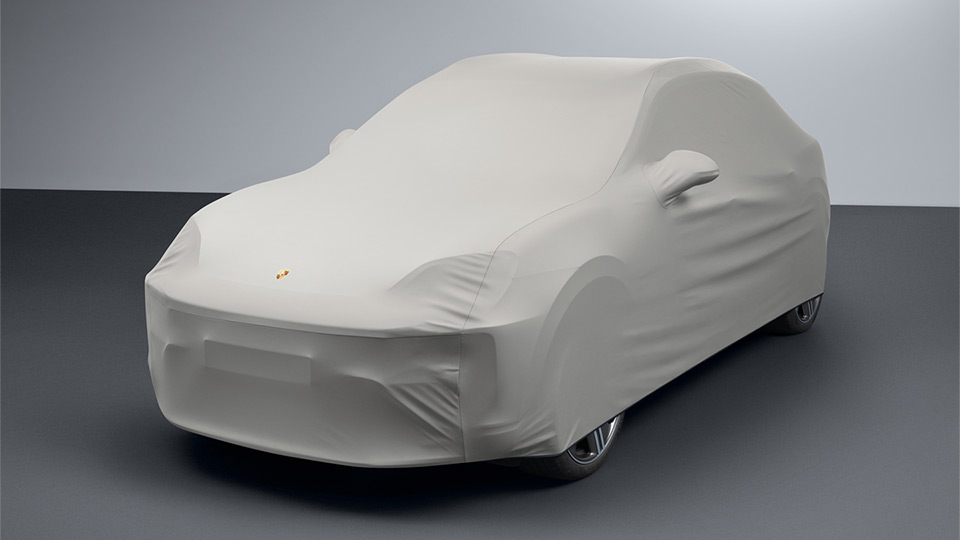 Outdoor Car Cover Plus (in Beige)