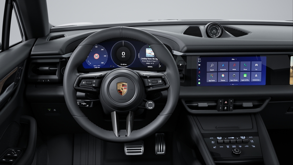 Heated multifunction GT Sports steering wheel leather with inlay in carbon