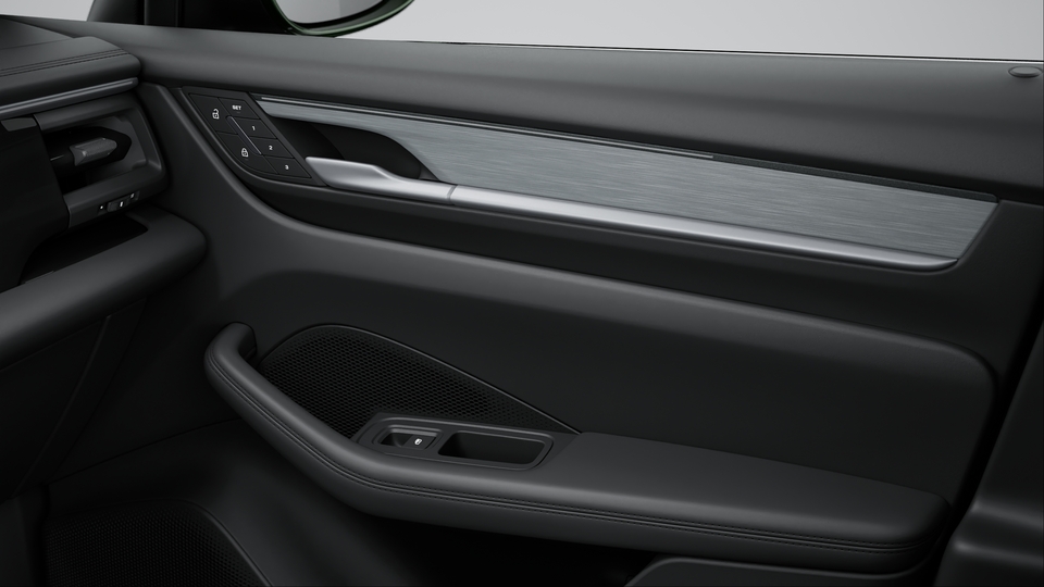 Interior Package brushed aluminium