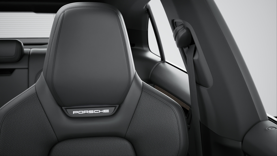 'PORSCHE' logo front seats, illuminated