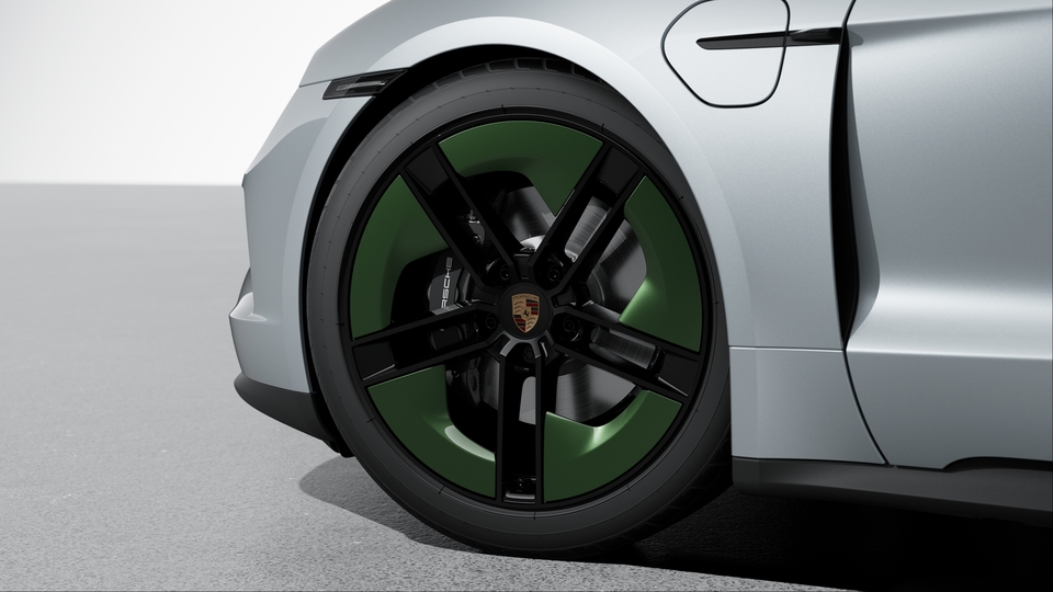 Aeroblades painted in deviating Exterior Colour