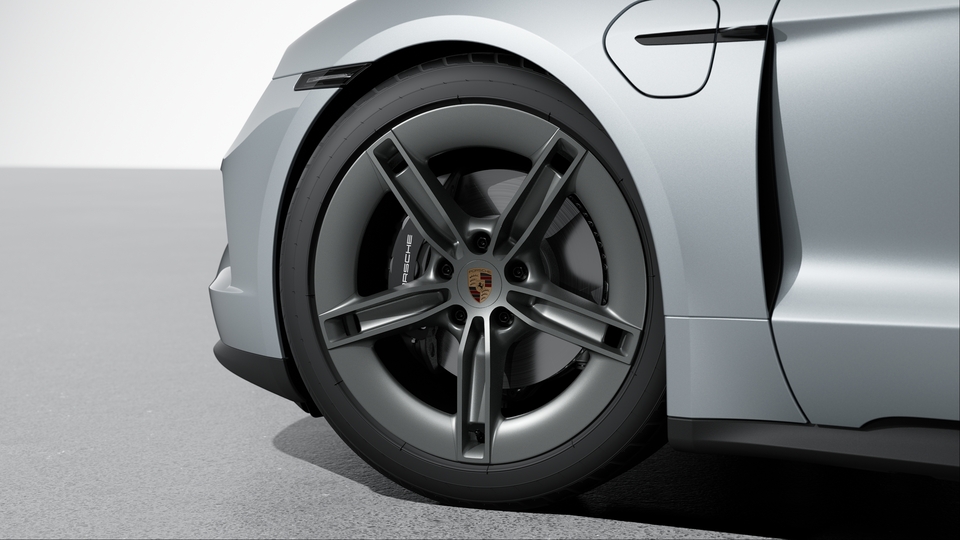 Wheels painted in Darksilver