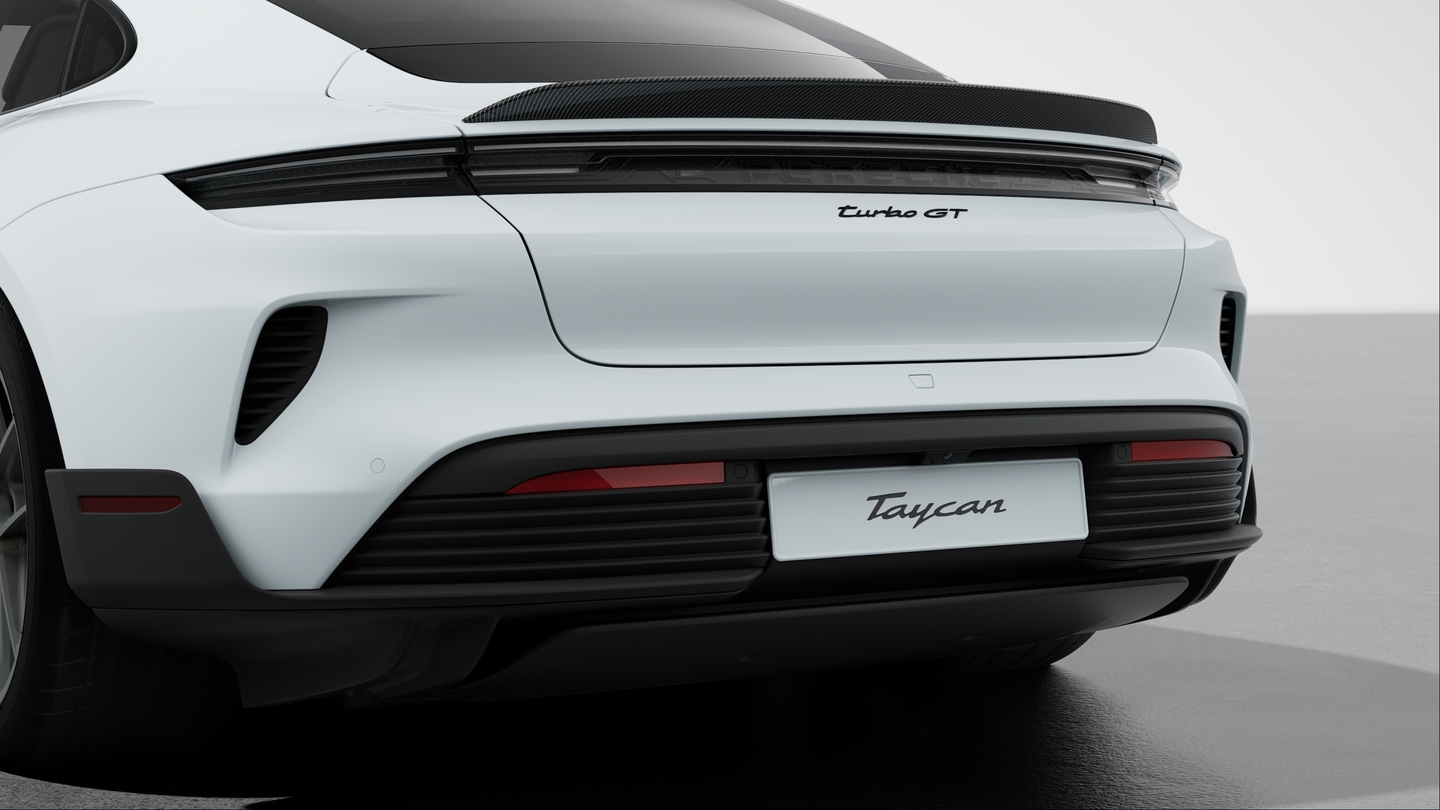 ParkAssist (front and rear) including reversing camera
