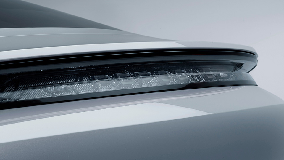 Light strip with illuminated ‘PORSCHE’ logo in Black