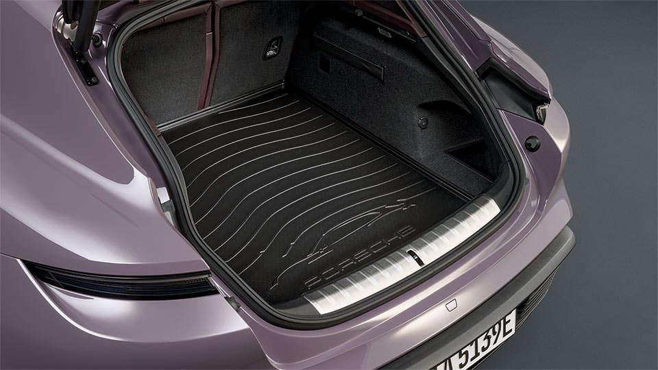 Luggage compartment liner, rear