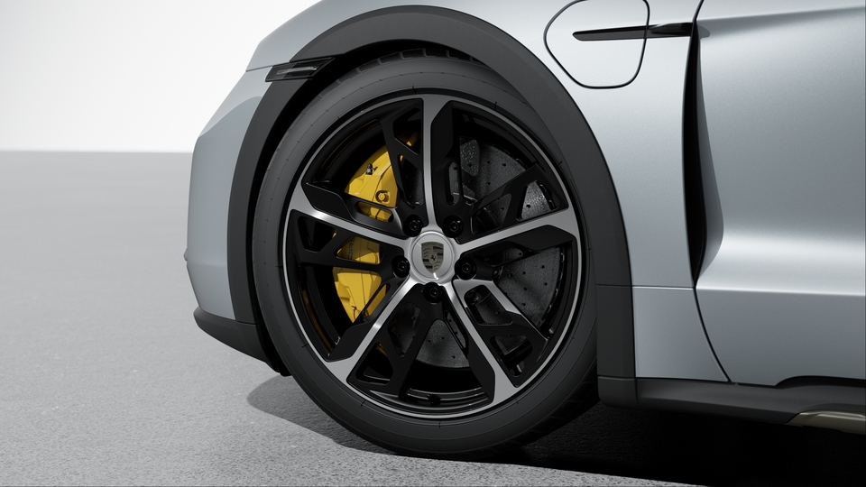 Porsche Ceramic Composite Brake (PCCB), brake calipers with Yellow finish
