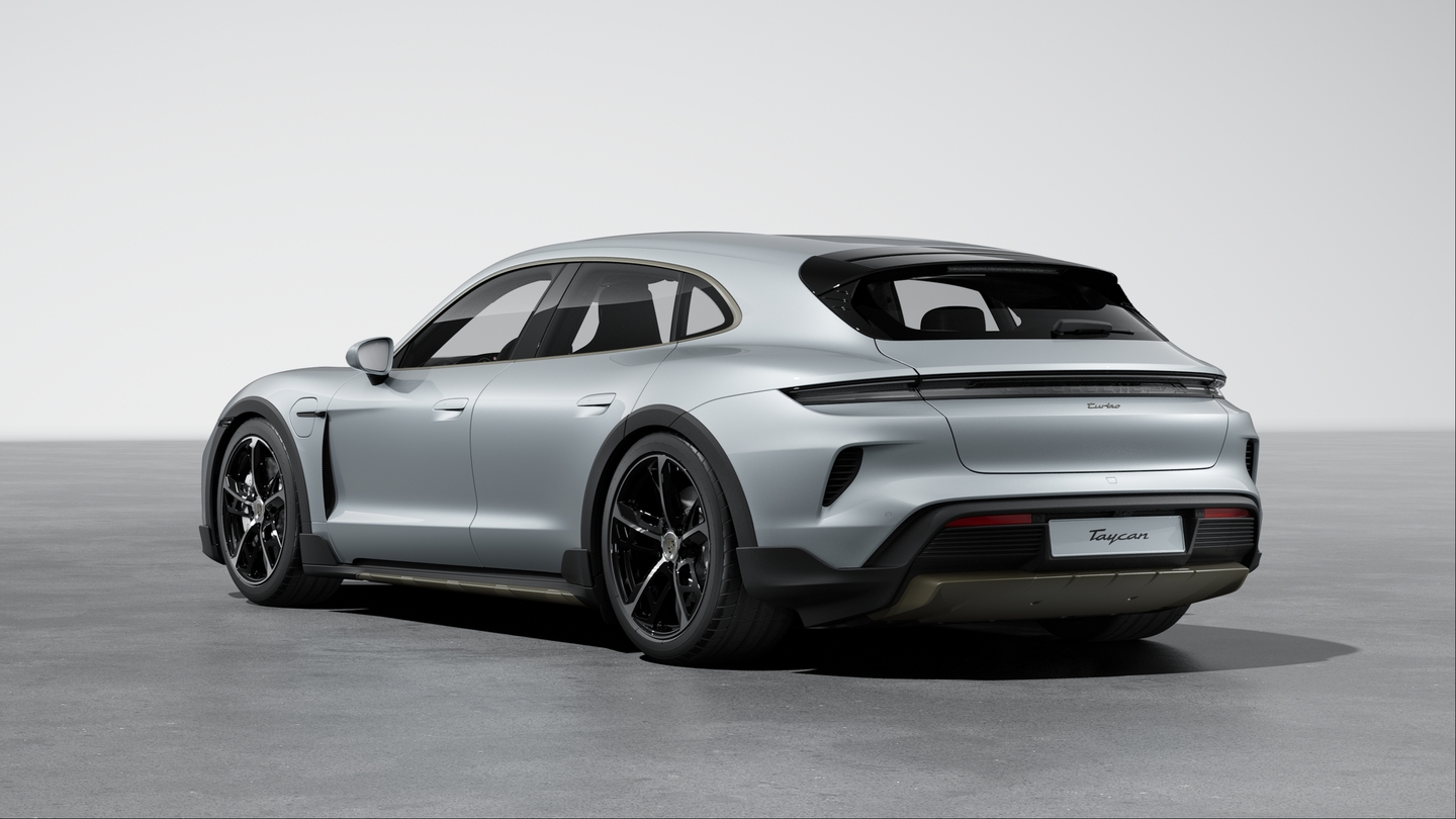 Offroad Design Package including inlays painted in Turbonite