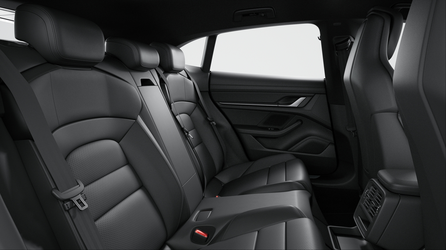 4+1 seats