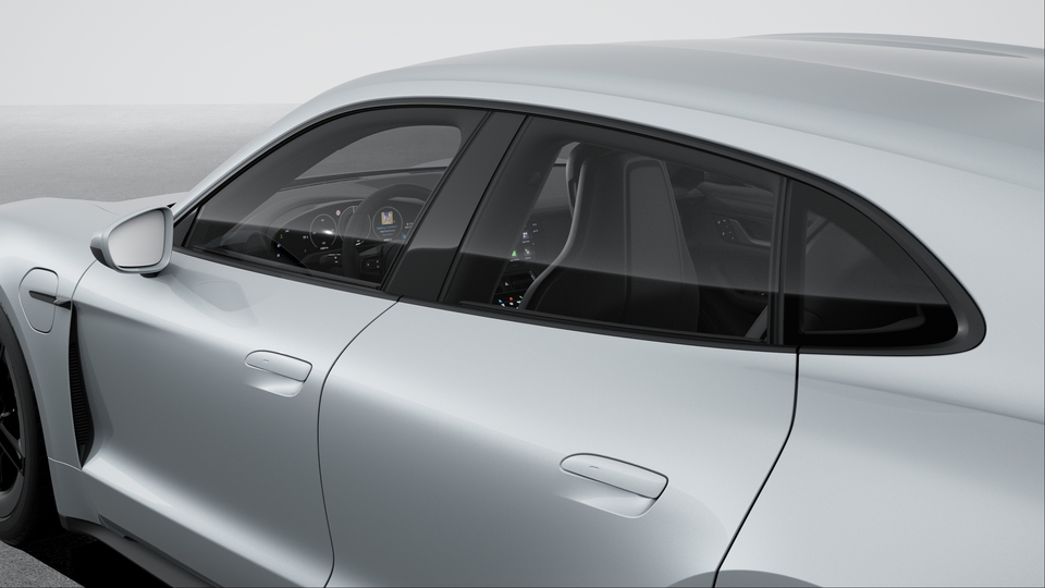 Side window trims in Black (satin-gloss)