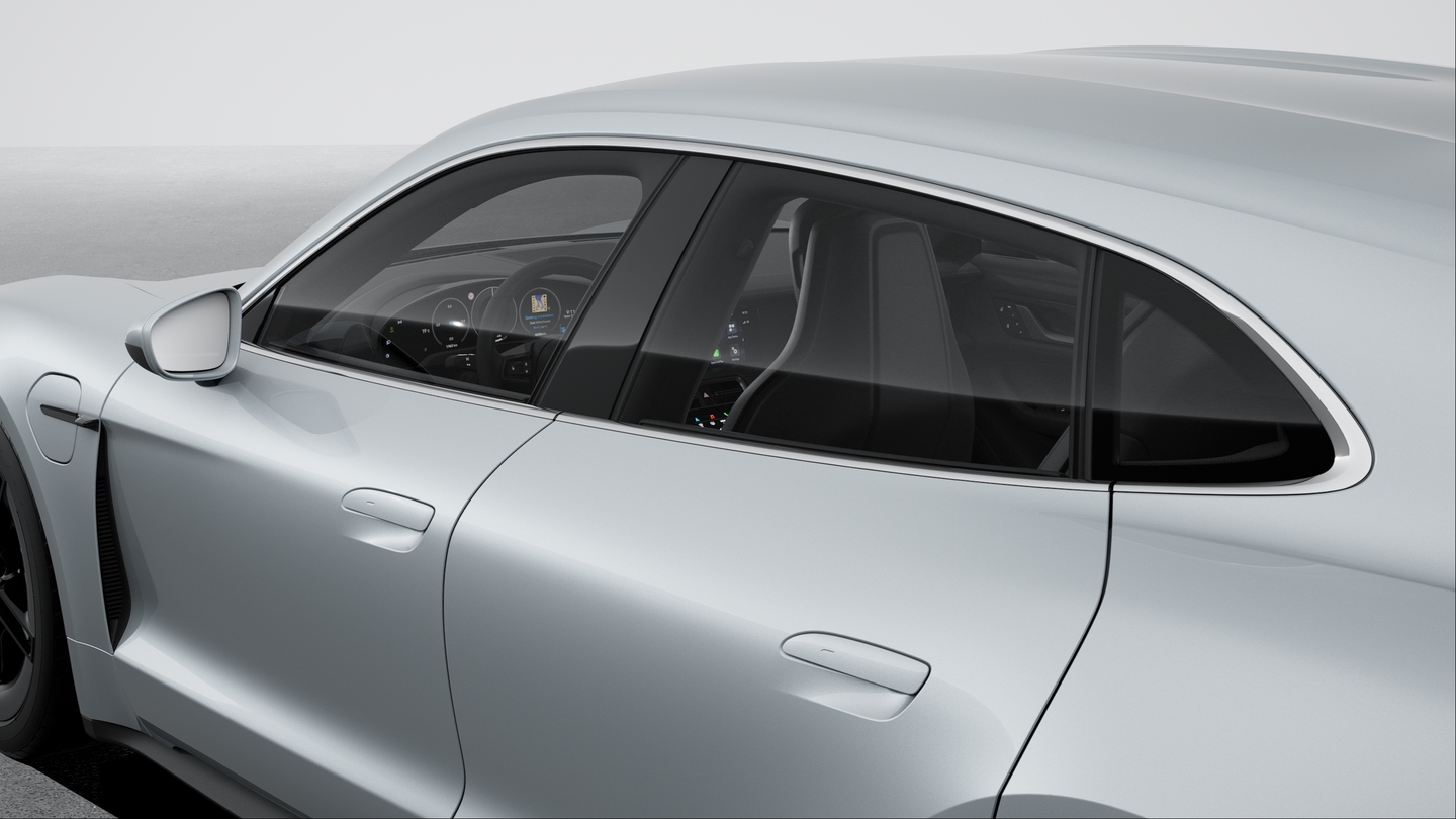 Side window trims Silver coloured (high-gloss)