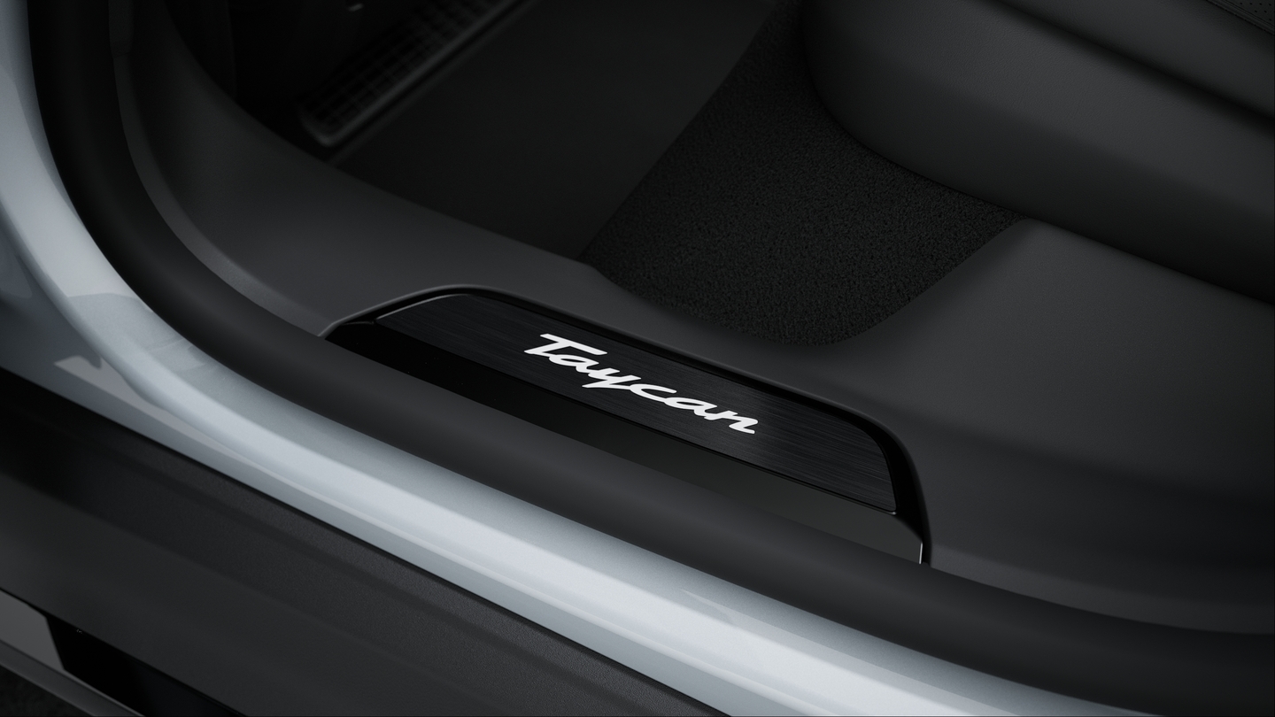 Door Sill Guards brushed Aluminium in Black, illuminated