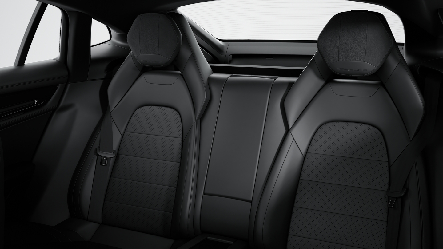 Porsche Crest on headrests (in conjunction with comfort pillows in the rear)