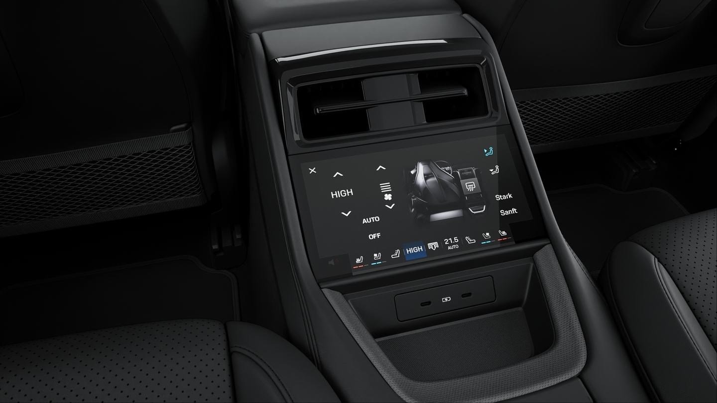 Four-zone automatic climate control