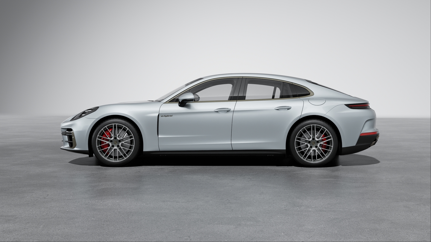 Brake system with brake calipers in Red