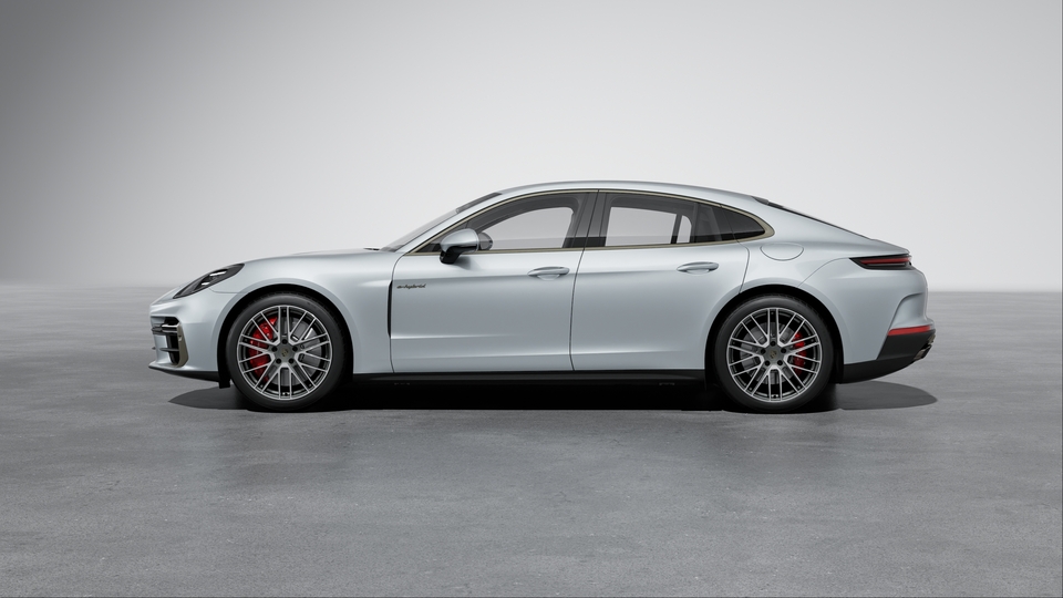 Brake system with brake calipers in Red