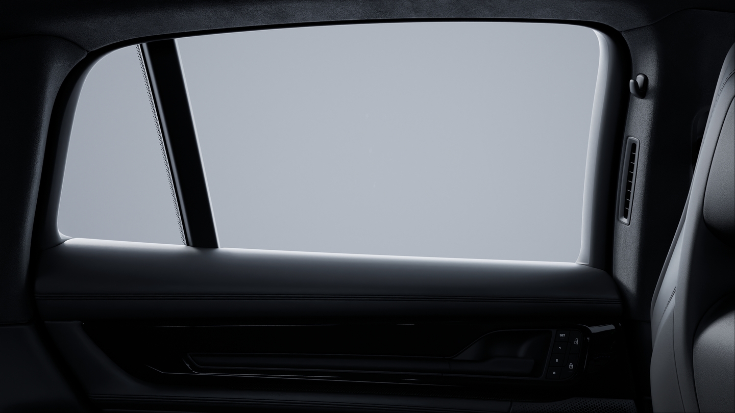 Individual comfort rear seats (eight-way, electric) with memory Package