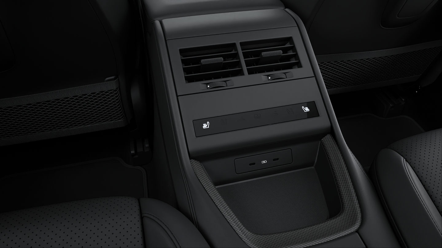 Carbon matt interior package