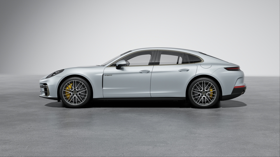 Porsche Ceramic Composite Brake (PCCB) with brake calipers painted in Yellow
