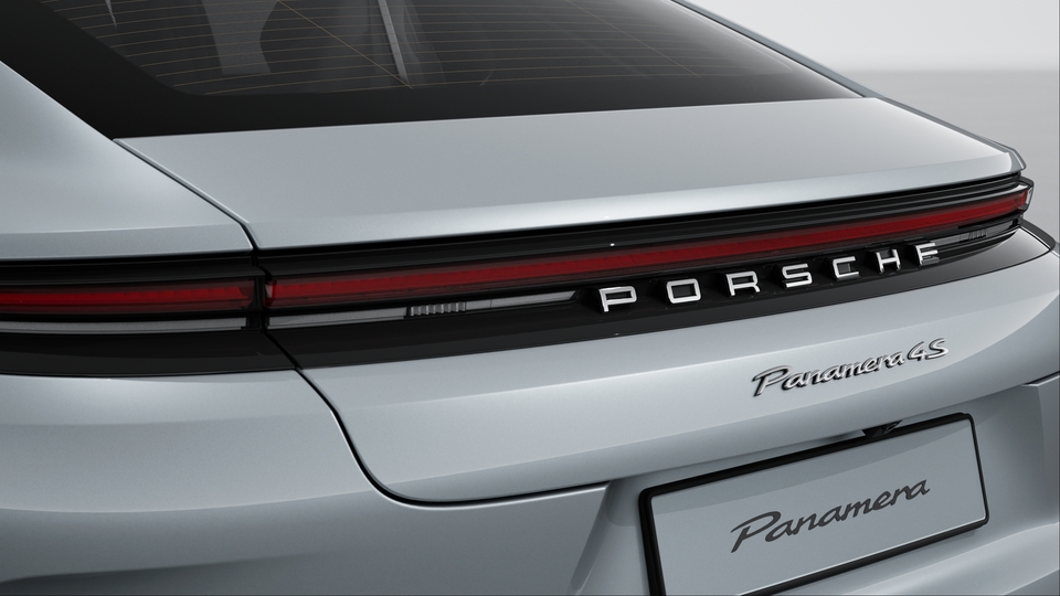 银色 (高光) “PORSCHE” 标志