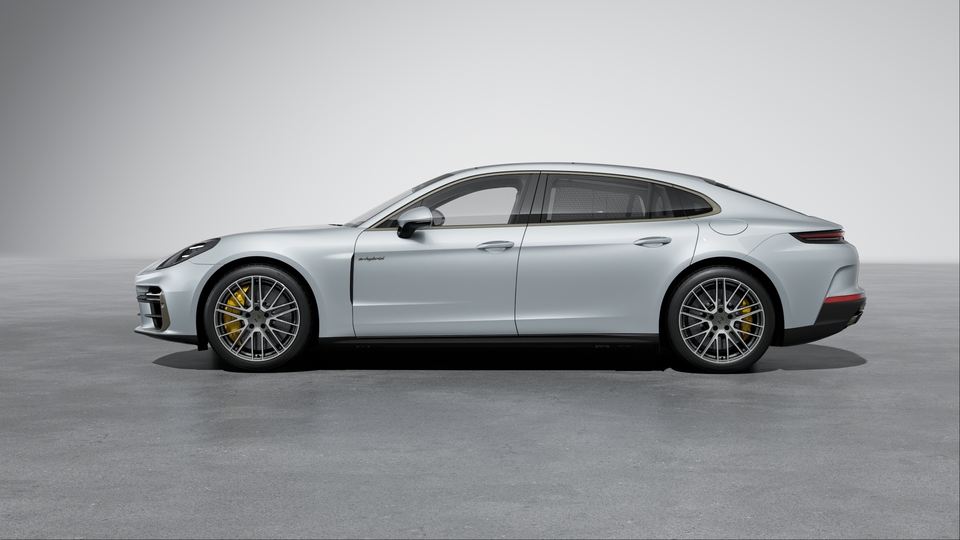 Porsche Ceramic Composite Brake (PCCB) with brake calipers painted in Yellow
