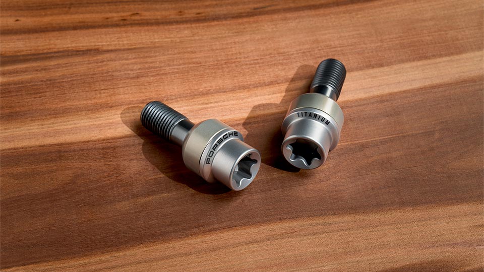 钛合金车轮螺栓
