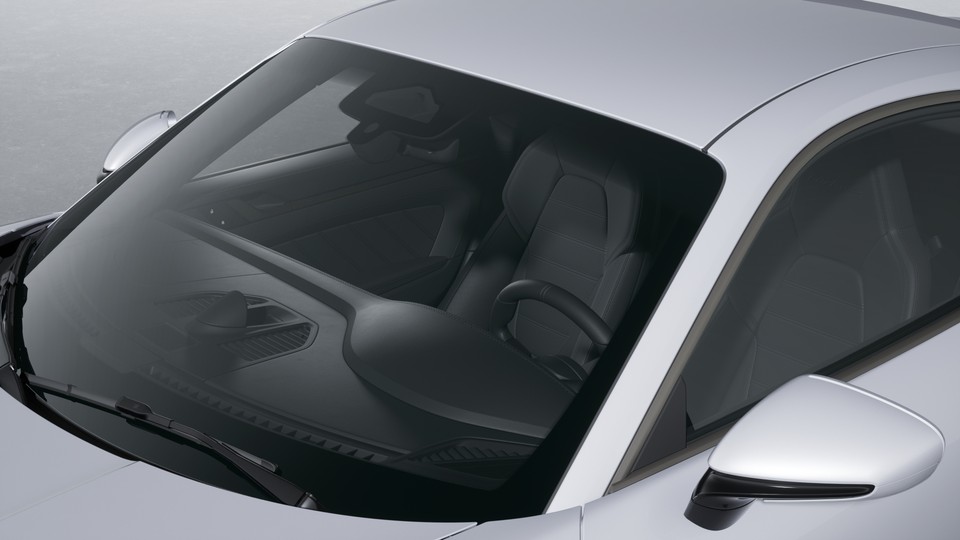 Windscreen with grey top tint