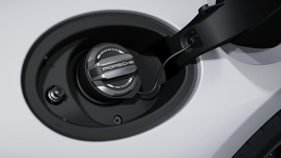 Exclusive Design fuel filler cap
