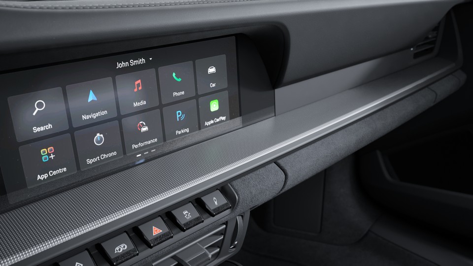 Carbon matt Interior Package with accent in Black