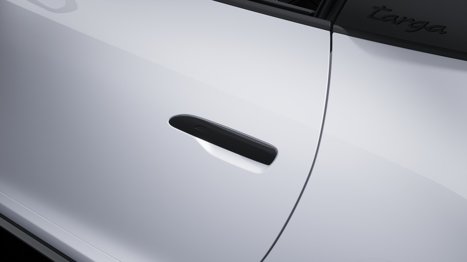 Door release levers painted in Black (high-gloss)